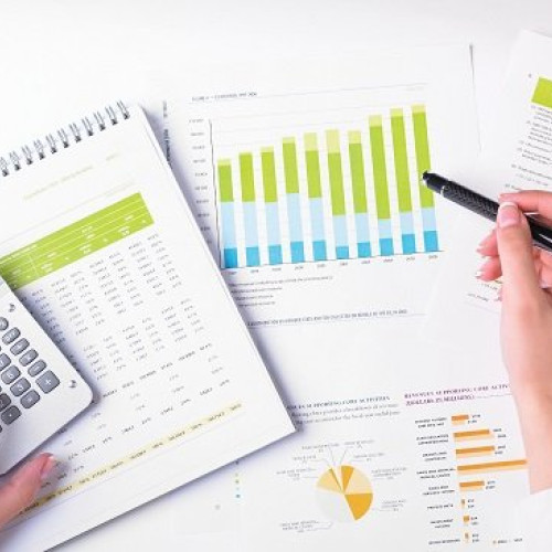 creșterea veniturilor lunare ale românilor în primul trimestru din 2025