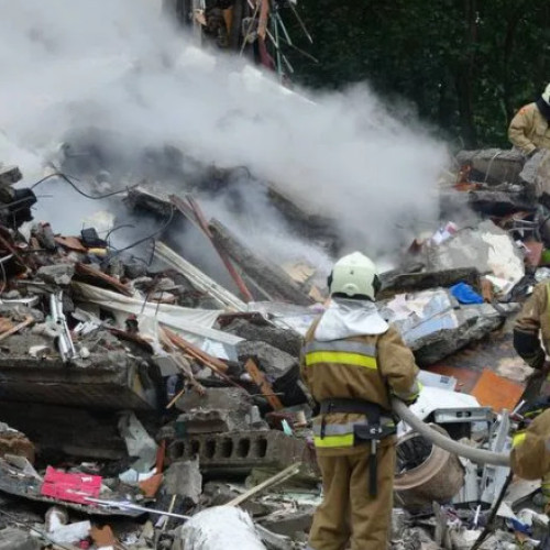 Bilanțul atacurilor aeriene asupra Kievului a ajuns la 26 de morți, dintre care trei copii