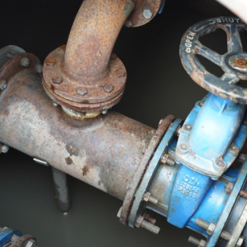 distribuție limitată a apei menajere în brosteni, suceava