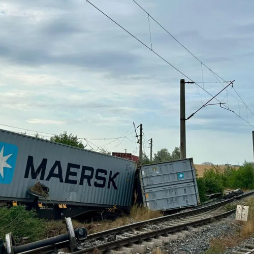 trafic feroviar suspendat temporar pe ruta Constanța - Mangalia după deraieri în statia Agigea Ecluză