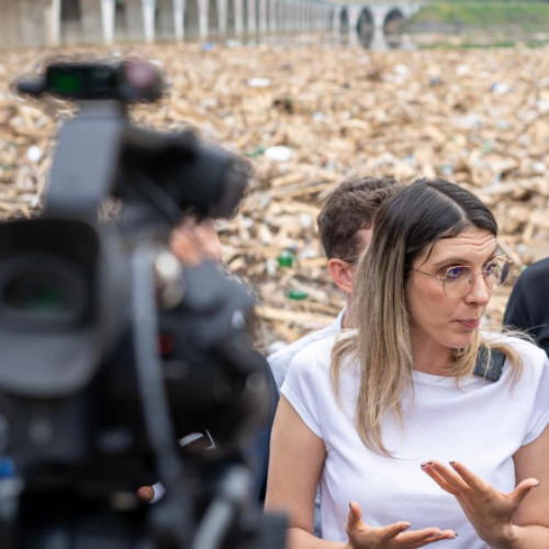 Intervenții de urgență în Neamț pentru gestionarea efectelor inundatiilor