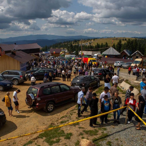 targul lemnarilor din muntii apuseni ajunge la a XXX-a editie în 2025