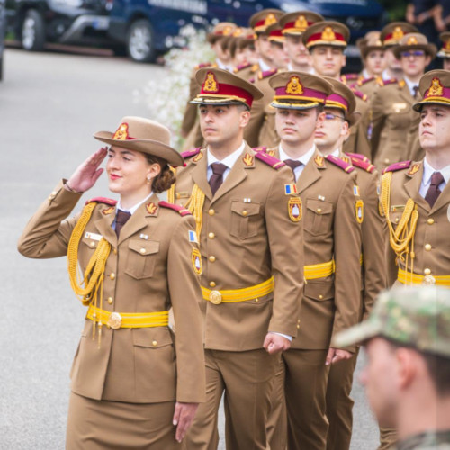ceremonia de avansare a studentilor de la universitatea "george emil palade" din targu mures