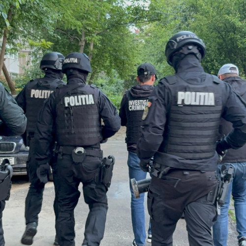 Un bărbat din Râmnicu Vâlcea, reținut pentru înșelăciune prin metoda spoofing