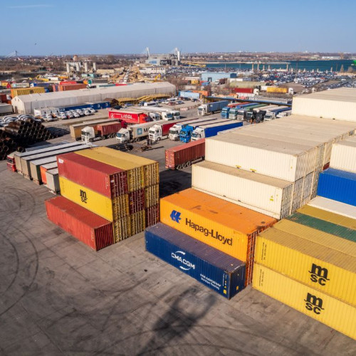 sea container shipping &amp; logistics își schimbă conducerea și își extinde activitățile