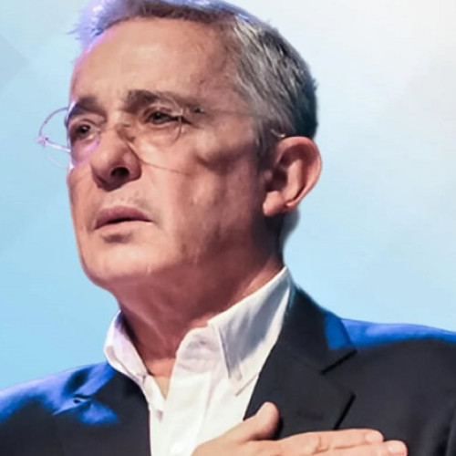 alvaro uribe, condamnat la 12 ani de arest la domiciliu pentru obstructionarea justitiei