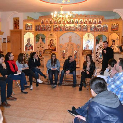 părintele Dumitru Bogdan Bădița despre provocarea de a atrage tinerii în biserică