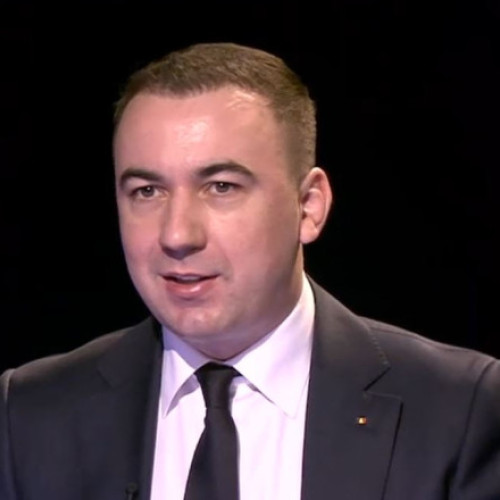 ministrul energiei, Bogdan Ivan, a discutat despre planurile sale de reformare a ministerului în emisiunea &quot;În fața ta&quot; difuzată sâmbătă pe Digi24, relatează digi24.ro. El a spus că intenționează să reducă cheltuielile statului prin restructurarea pozițiilor de conducere și a posturilor din organigramă.