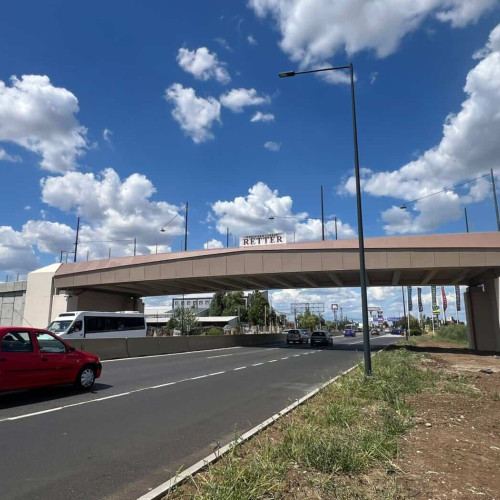 Pasajul superior de la intrarea în complexul Thermen București, deschis oficial