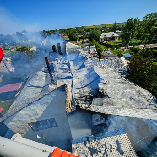 Incendiu devastator la Victoria, comuna Hlipiceni