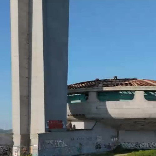 Buzludja, monumentul socialist din Bulgaria, prinde viață în fiecare an