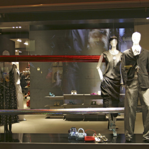 Giorgio Armani, amendată de autoritatea antitrust din Italia pentru practici comerciale incorecte