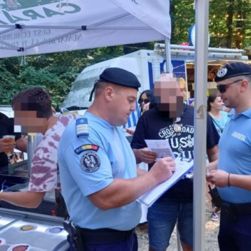 Jandarmii din Botoșani au desfășurat o campanie de informare în cadrul festivalului „Zilele Nordului”
