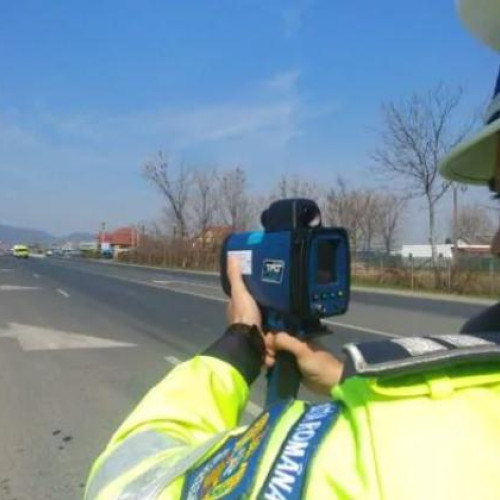 Un tânăr din Turda, surprins cu o viteză incredibilă pe DN1-E60 la Martinesti