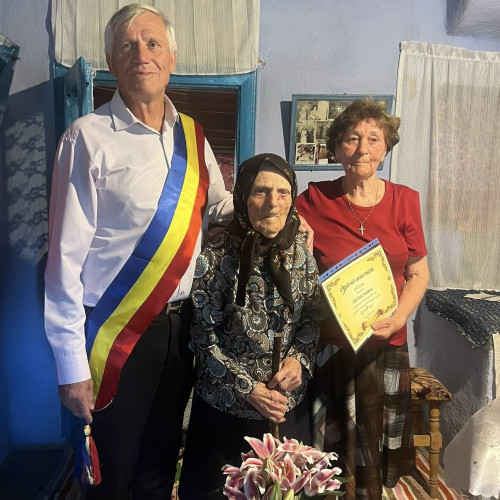 Bunica din Dornesti, sărbătorită la 109 ani, cel mai longeviv locuitor al județului Botoșani