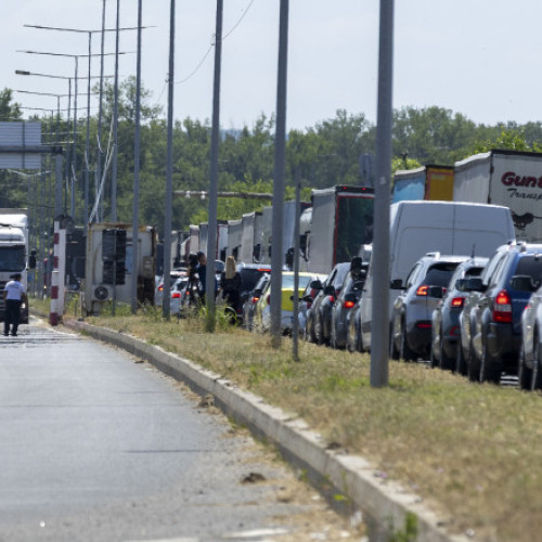 Trafic aglomerat la punctul de trecere a frontierei de la Giurgiu-Ruse