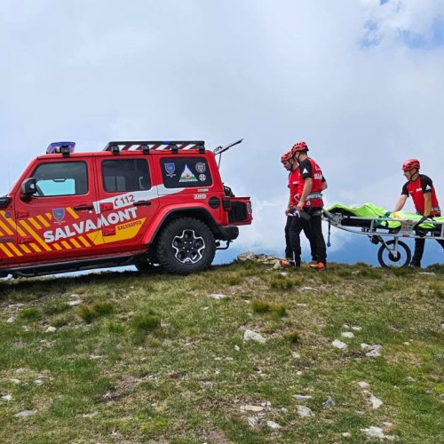 salvamontul din dambovița trage un semnal de alarmă privind riscurile din zonele montane