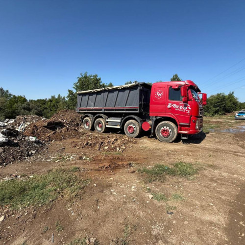 Primăria comunei Răzvad avertizează dur asupra deversărilor ilegale de gunoi