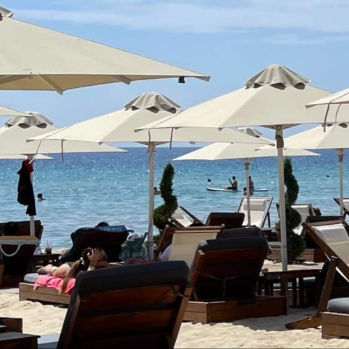 Peste 30 de produse de protecție solară, între cele mai recente alerte europene privind riscurile pentru consumatori