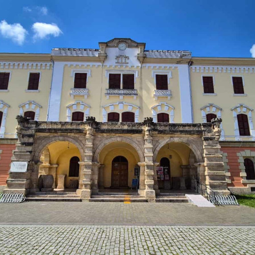 relieful cu priapus de la apulum, exponatul lunii august la muzeul național al unirii din alba iulia