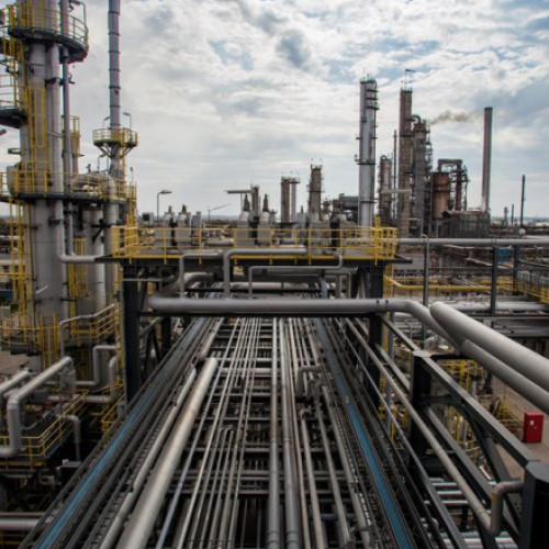 Ministrul energiei asigură stabilitatea aprovizionării cu carburanti în România