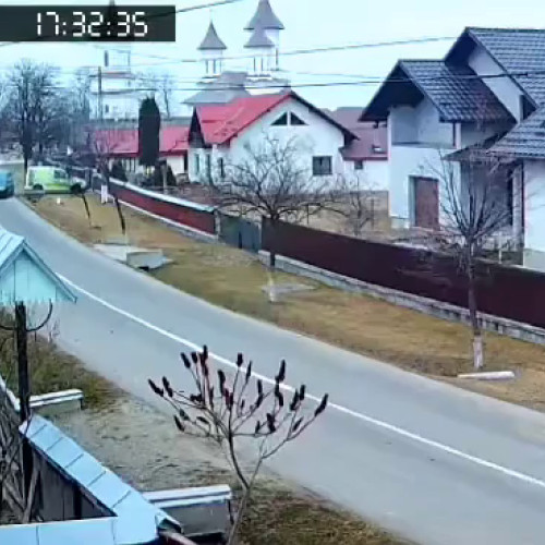 Șofer oprit în urma scandalului din partea soții de către polițiști folosind un dispozitiv special pe șosea

"Șofer oprire scandal soții în volan polițiști dispozitiv VIDEO