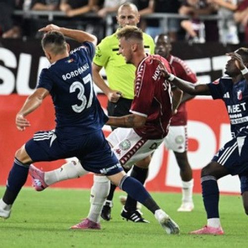 FC Botoșani a coborât pe locul șase în clasament după înfrângerea de acasă cu Rapid, scor 1-2, potrivit monitorulbt.ro. Formația din Botoșani are acum 5 puncte în campionat. În următorul meci, "alb-roș-albaștrii" vor întâlni pe FC Argeș, partida fiind programată luni, 11 august, de la ora 19:00, pe Stadionul "Municipal".