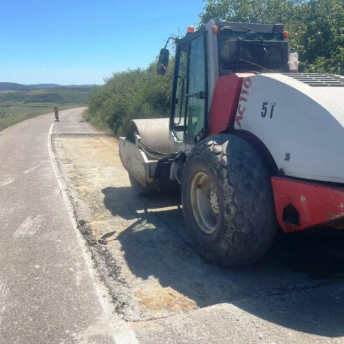 Lucrări de întreținere pe drumul județean DJ 161E, în Cluj