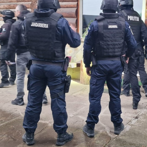 Trei persoane arestate preventiv după perchezițiile din mai multe județe, inclusiv Botoșani