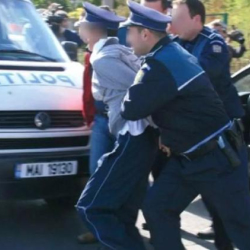 Agent de poliție agresat și amenințat în Huedin în timpul unei intervenții