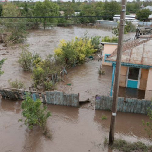 senatorul Catalin Silegeanu cere garantii clare pentru reconstructia orasului brosteni si a zonelor afectate de inundatii