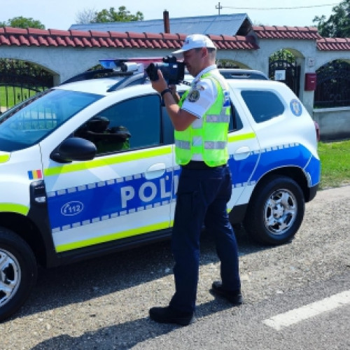 Politisti nemteni vor face controale pentru viteza in perioada 4-10 august