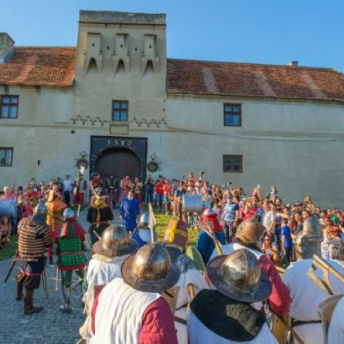 festivalul medieval "cetatuia între lumi" la brasov