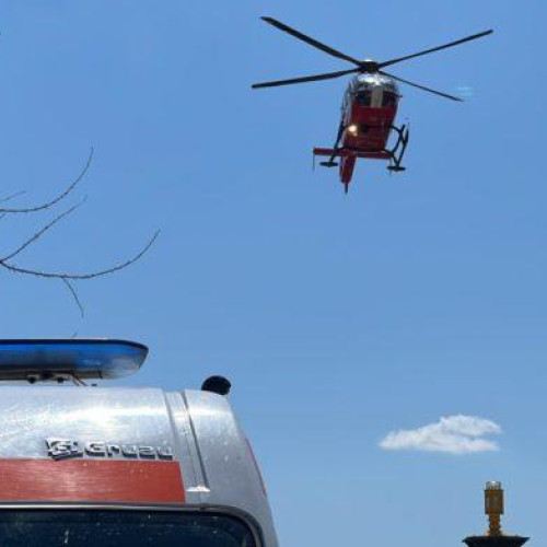 Elicopterul SMURD a intervenit pentru transferul unui pacient cu malformație arteriovenoasă craniană ruptă