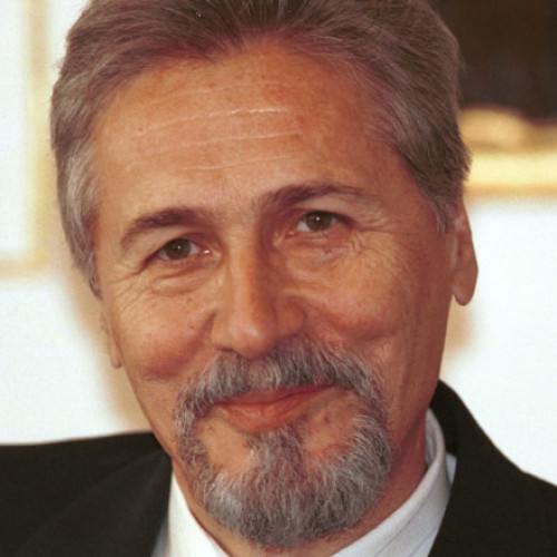 Fosta conducere a țării a transmis condoleanțe după decesul lui Ion Iliescu, o figură importante în istoria recentă a României. Emil Constantinescu, fost președinte al țării, a adresat un mesaj în care afirmă că Iliescu, la momentul ultimei sale ieșiri din această viață, a trecut peste hotarul judecății mediului contemporan și se va confrunta cu judecata istoriei.