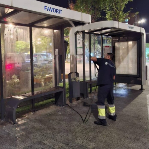 Primăria Sectorului 6 anunță echipele de salubrizare pentru curățenia stațiilor STB