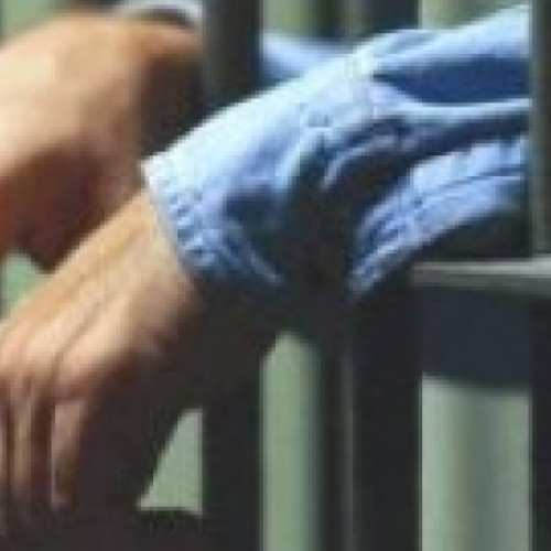 Tânăr de 20 de ani din Trifești, reținut pentru încălcarea ordinului de protecție