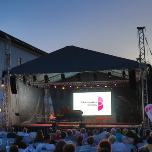 Trei seri pline de muzică și energie în centrul orașului Brașov
