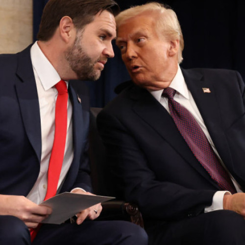 Donald Trump lasă să se înțeleagă că JD Vance ar putea fi succesorul său în cursa pentru președinție în 2028