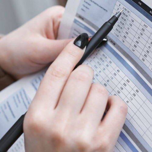 Va fi introdus un nou sistem de control pentru antreprenori, bazat pe sprijin și prevenire