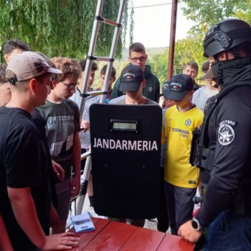 Tabăra militară airsoft Agafton, o experiență de disciplină și educație pentru tineri