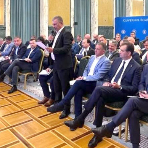 primarul municipiului hunedoara critică reformele administrative și alocările bugetare