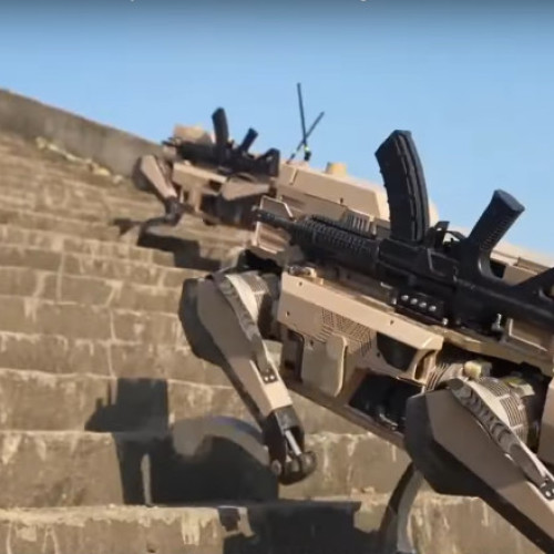 Roboti înarmați de tip &quot;lup&quot; dezvoltați de China, versiuni avansate ale câinilor robotici militari, pot tracțiune și atacă ținte cu mare precizie, anunță media de stat. CCTV a menționat că acești roboți, o variantă îmbunătățită față de generațiile anterioare, pot înlocui soldații care luptă în condiții periculoase, reducând astfel pierderile în luptă.