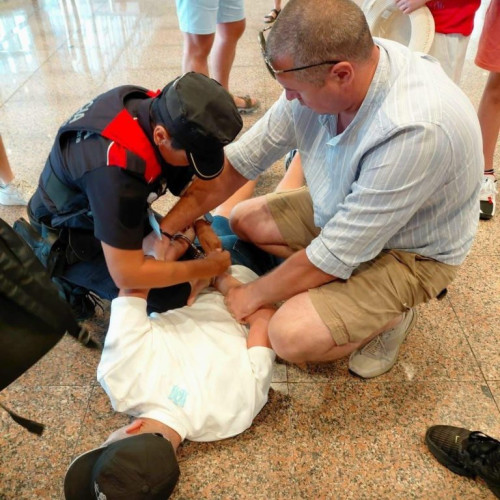 Jandarm român, implicat într-o intervenție la aeroportul El Prat din Barcelona