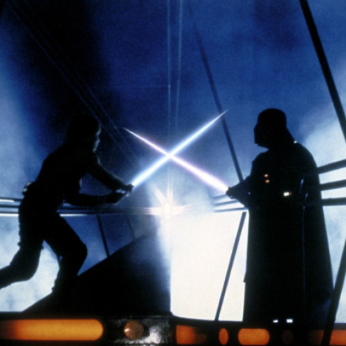 Sabia laser din &quot;Star Wars&quot; expusă înainte de o licitație milionară la Londra