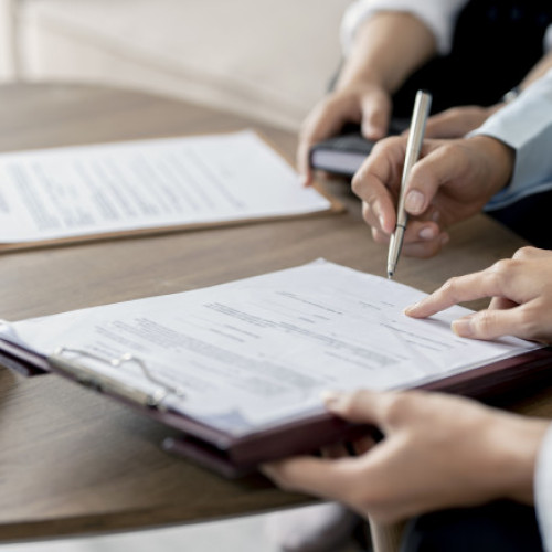 Ce trebuie să știi despre PFA-uri și impozitarea lor în 2025