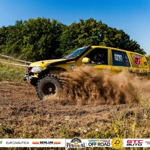 echipajul TUIASI Motorsport, debut în competiții offroad la Iași