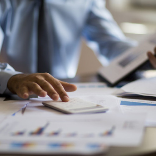 Provincele pensiilor din România vor fi supuse unei noi taxe începând cu 2025