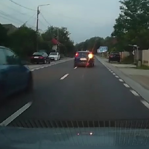 Pericol pe strada Mircea Eliade din cartierul Zorilor