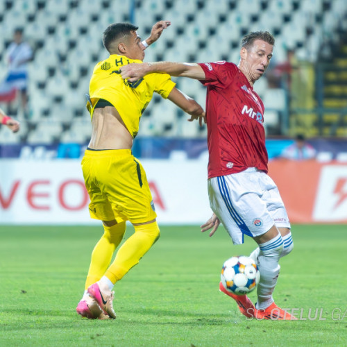 Se dispută cea de-a cincea etapă a campionatului de fotbal din România